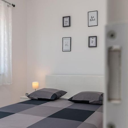 טרוגיר Apartman Spiro מראה חיצוני תמונה